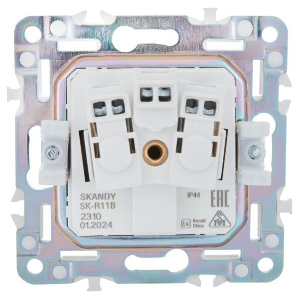 Розетка 1-м SKANDY 16А IP44 с заземл. защ. шторки с крышкой SK-R11B беж. IEK SK-R16-16-44-K10 (1835746)